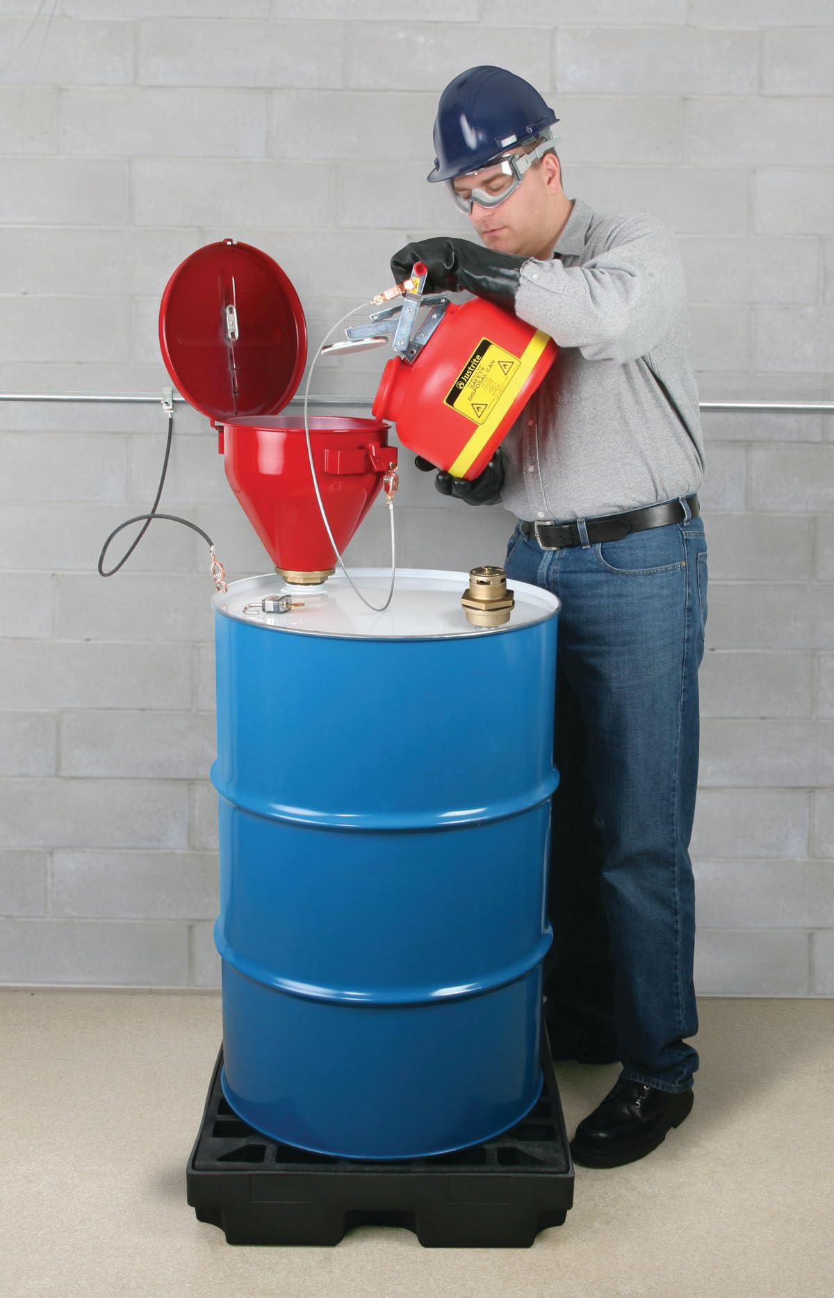 Justrite 2.6 Gallon Drum Funnel for Flammables with Emergency-Fusing Self-Closing Cover, Flame Arrester, and 2" Bung Hole Adapter, Made in The USA, 08207