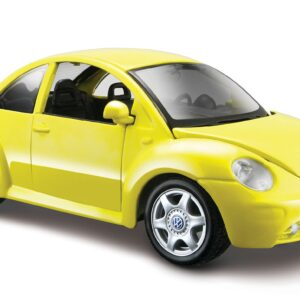 Maisto 1:24 Scale Volkswagen Beetle Diecast Vehicle (Colors May Vary)