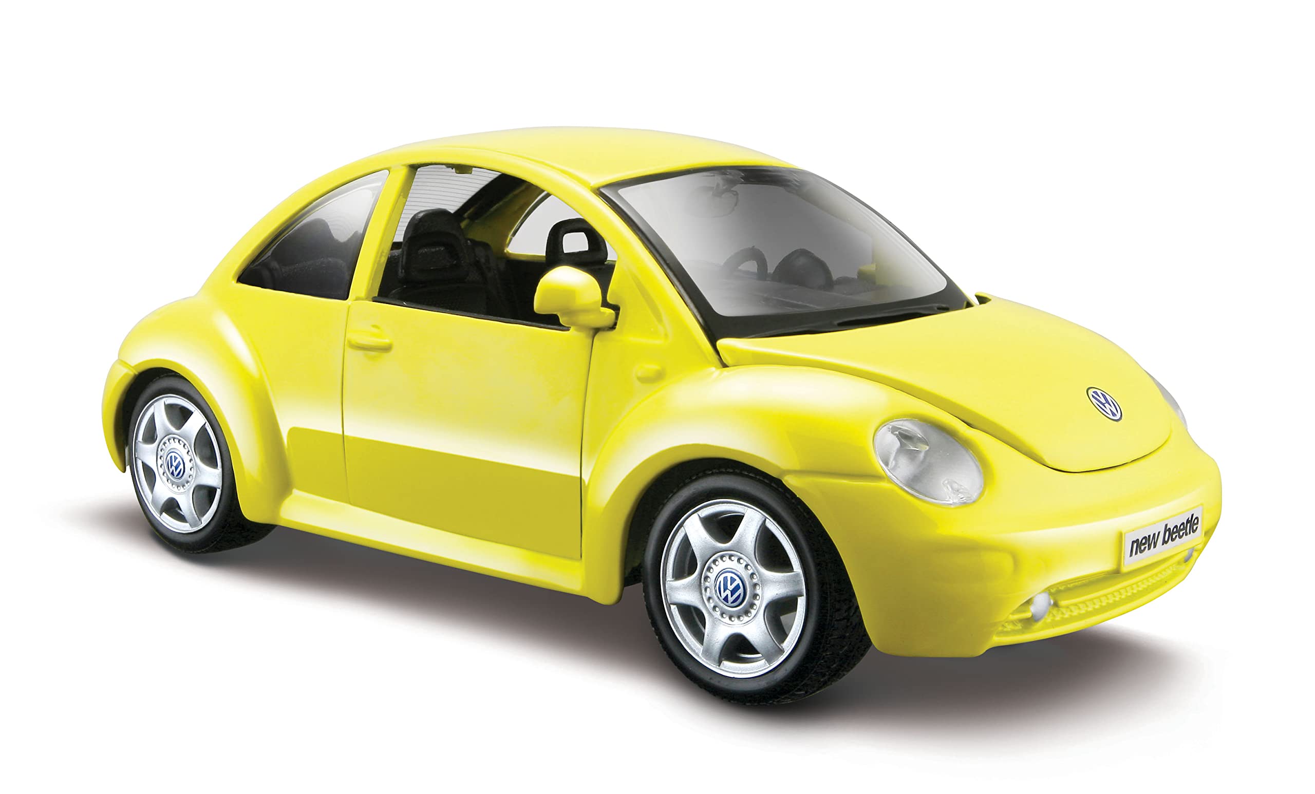 Maisto 1:24 Scale Volkswagen Beetle Diecast Vehicle (Colors May Vary)