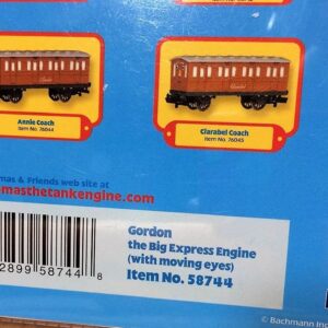 Bachmann Trains - THOMAS & FRIENDS GORDON THE EXPRESS ENGINE w/Moving Eyes - HO Scale