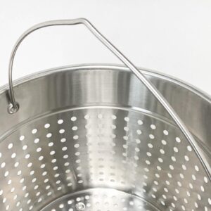 Bayou Classic 1144 44-qt Stainless Stockpot w/Basket Features Domed Vented Lid Heavy Welded Handles Perforated Stainless Basket Perfect For Low Country Boils Steaming Gumbo and Stews