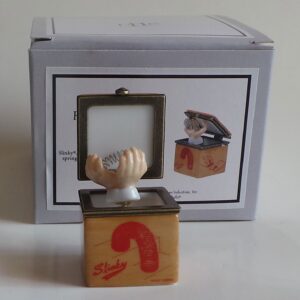 Porcelain Hinged Box Retrospect Series - Slinky