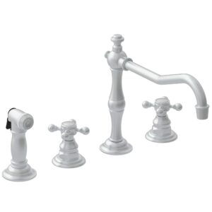 940 series kitchen faucet with pullout spray finish: satin nickel