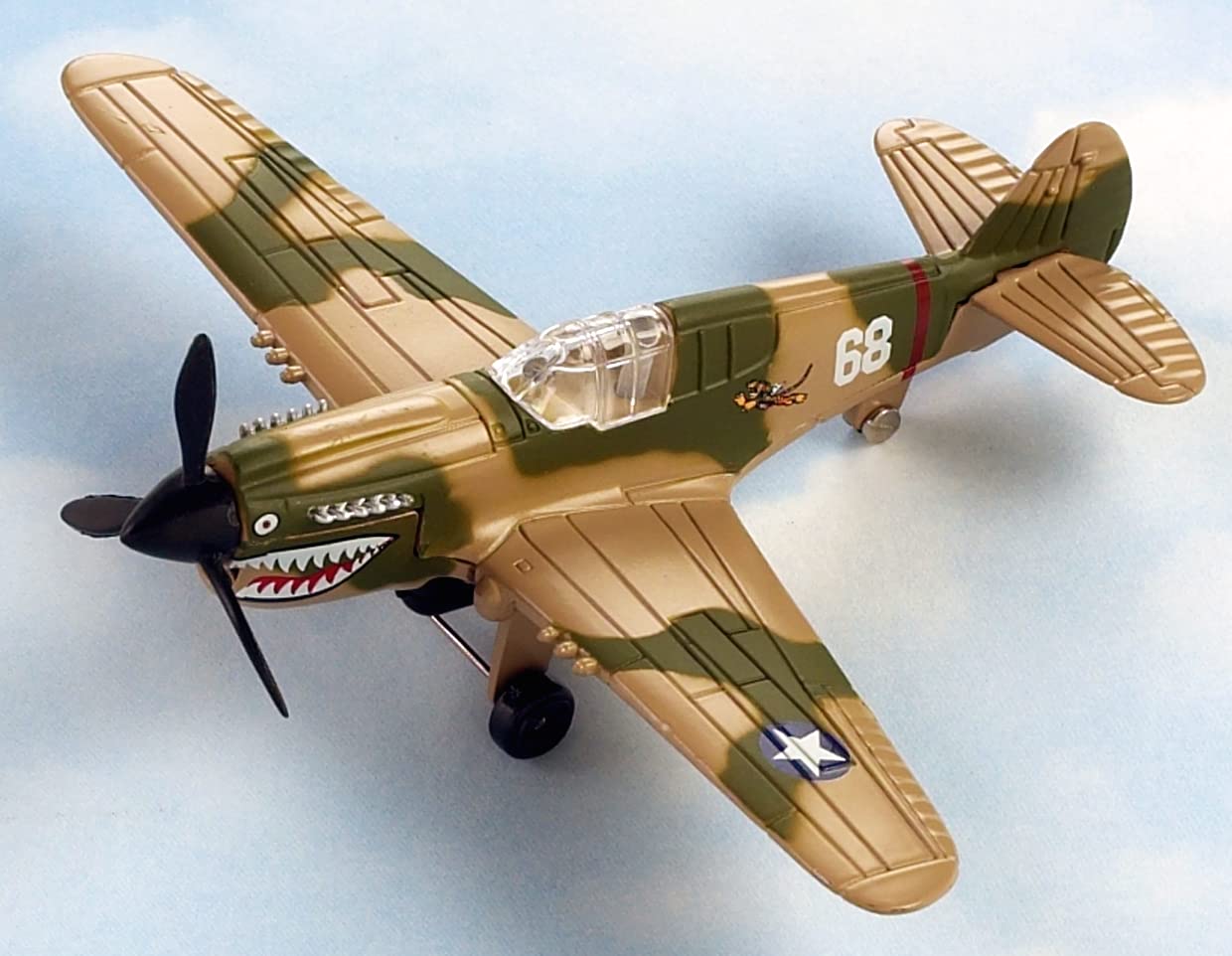 Hot Wings Planes P-40 War Hawk with Connectible Runway Die Cast Plane in Aviation Museums Nationwide