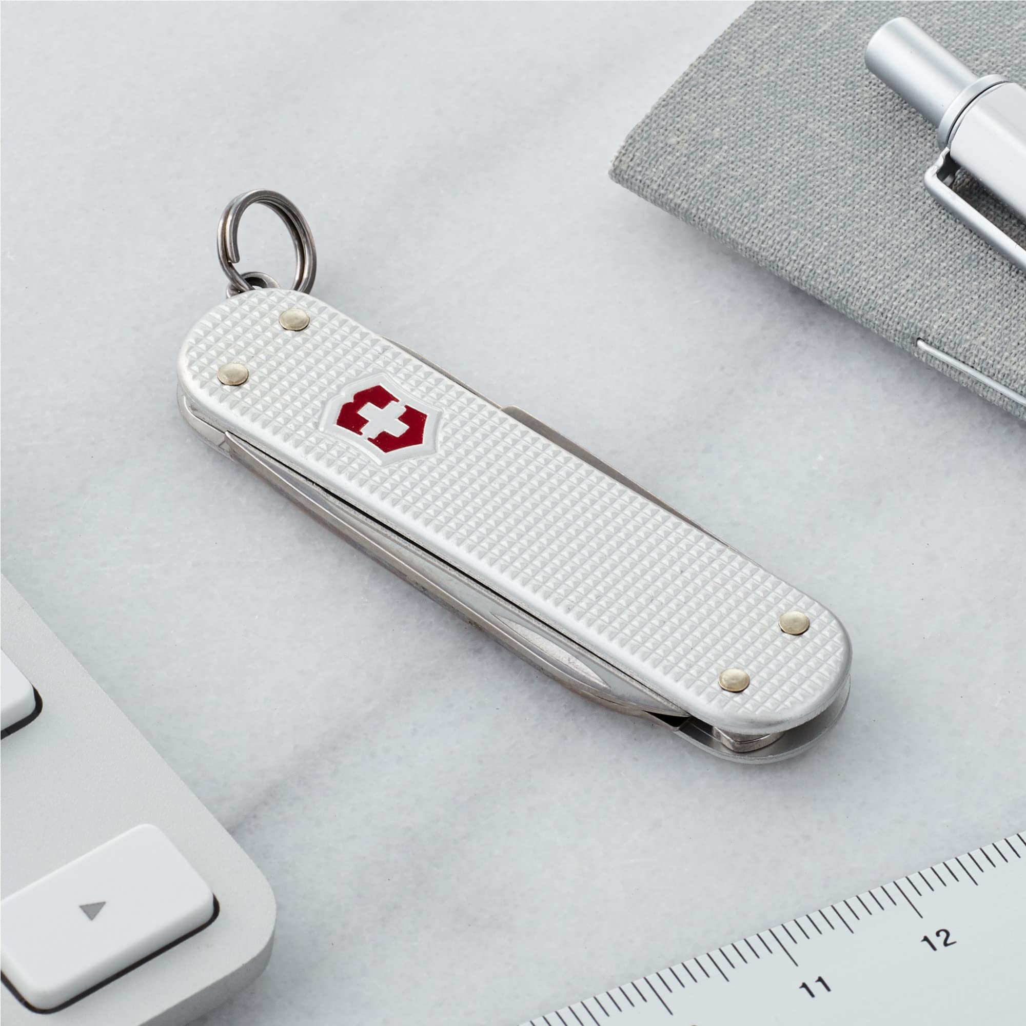 Victorinox Swiss Army Classic Pocket Knife (Silver Alox)