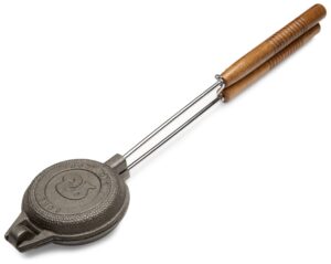 rome's round jaffle iron with steel and wood detachable handles