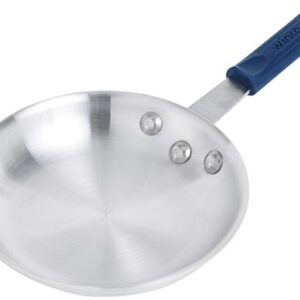 Winware 7 Inch Aluminum Fry Pan with Silicone Sleeve