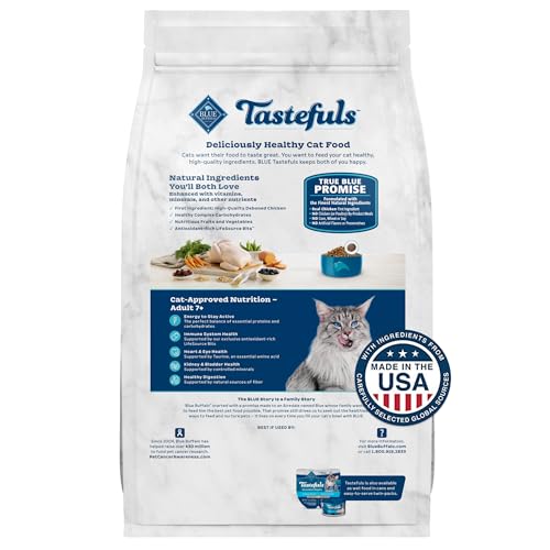 Blue Buffalo Tastefuls Mature Dry Cat Food for Adult Cats 7+, Made in the USA with Natural Ingredients, Chicken & Brown Rice Recipe, 3-lb. Bag