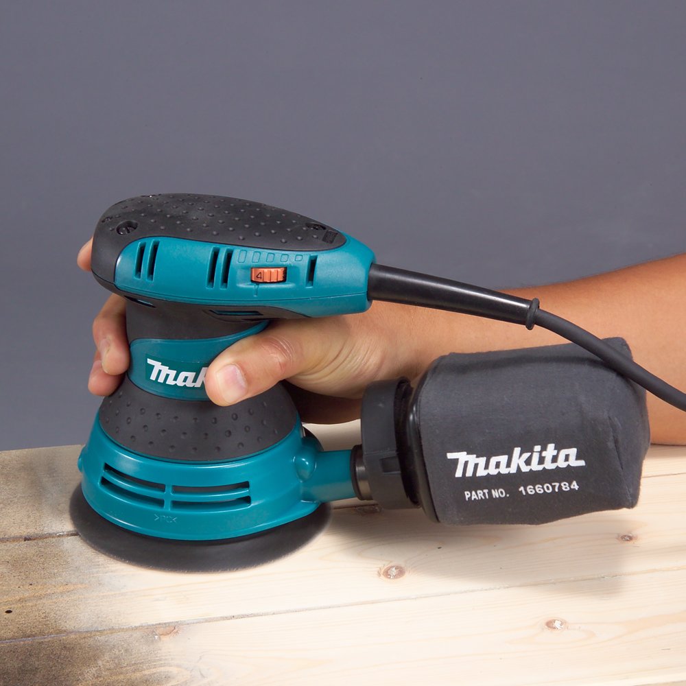 Makita BO5031K 5" Random Orbit Sander, variable speed, with Tool Case