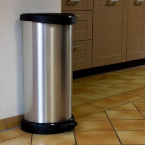 Curver Pedal Waste Bin