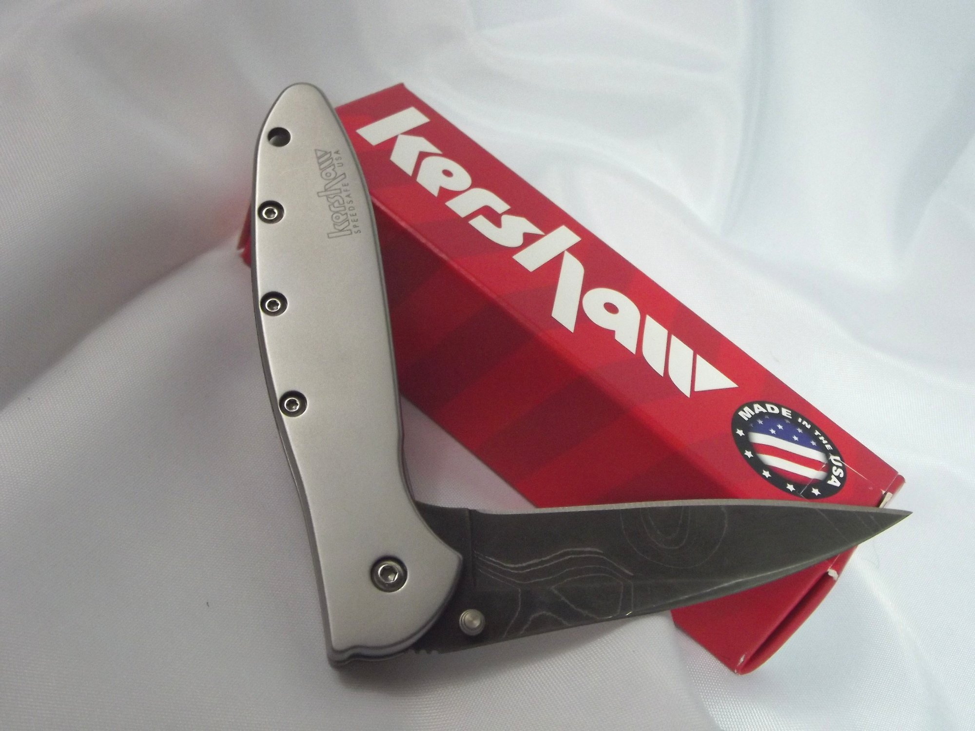 Kershaw Damascus Steel Leek Assisted Opening Stainless Handles