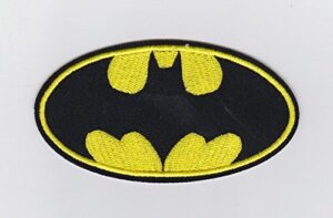 1 x batman logo ~ embroidered iron on / sew on patch