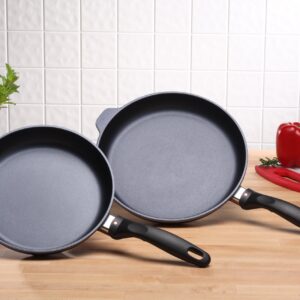 Swiss Diamond Nonstick Induction Fry Pan Duo, 9.5" & 11" Dishwasher & Oven Safe Fry Pans, Gray