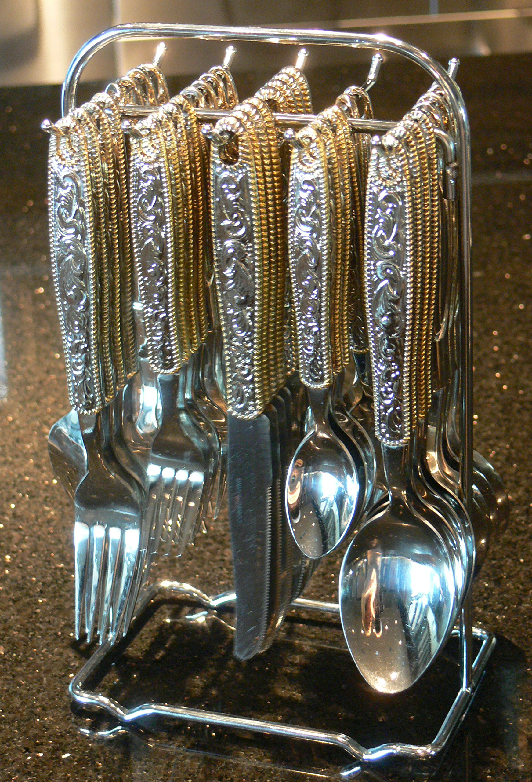 Western Buckle Stainless Silverware Dinner Set (12 piece set) by Cowboy Living