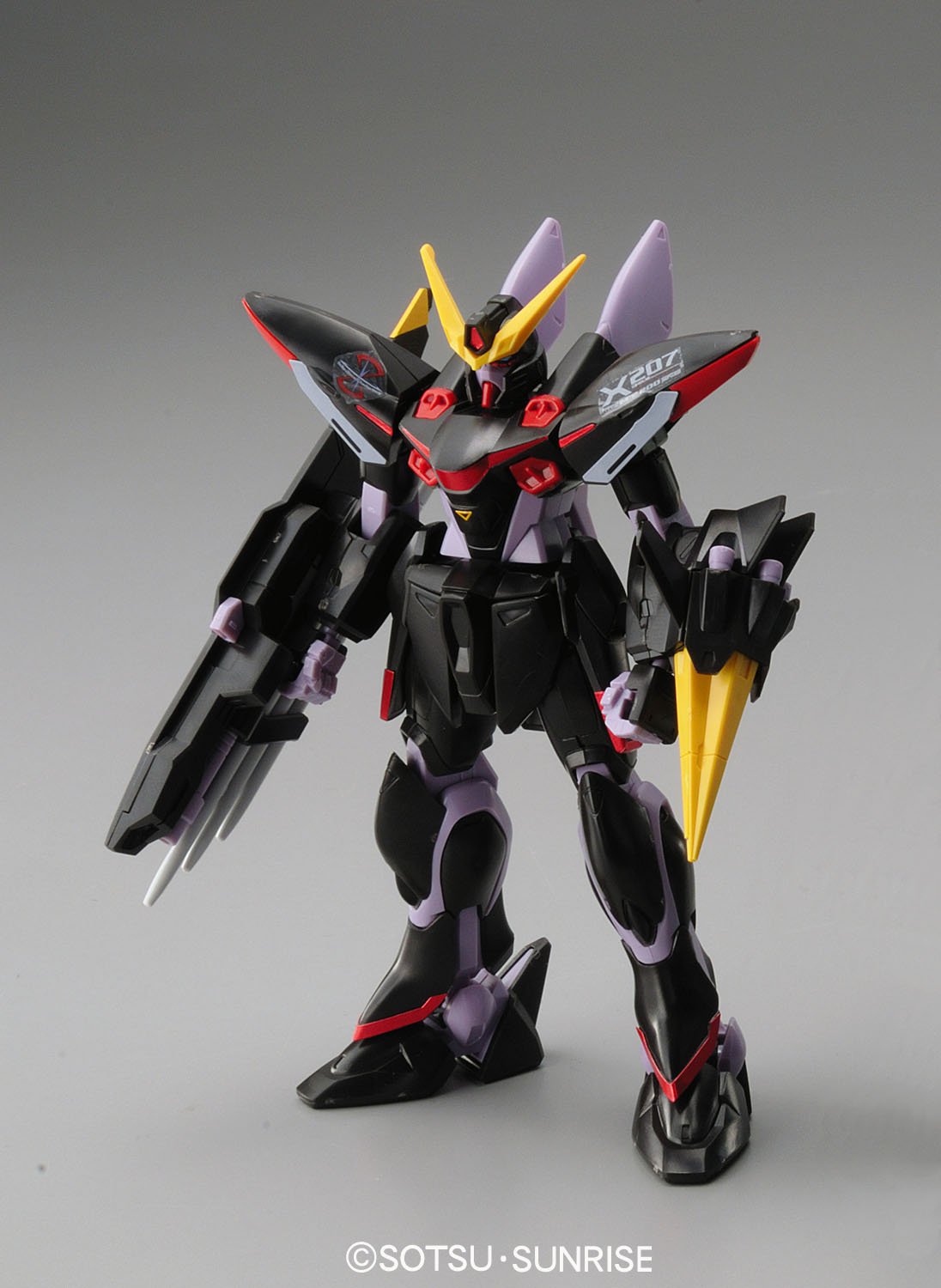 Bandai Hobby R04 Blitz Gundam Remaster 1/144 HG Bandai Gundam Seed Action Figure