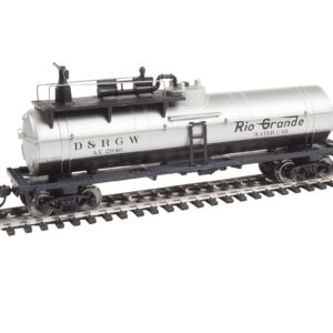 Walthers Trainline HO Scale Model Firefighting Car Ready to Run Denver & Rio Grande Western #Ax 2946 (Silver, Black)