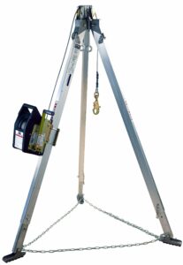 3m capital safety 8300031 confined space kit, 7-ft. aluminum tripod and salalift ii winch w/ 60-foot 1/4-in. stainless wire rope, mounting bracket and carrying bag