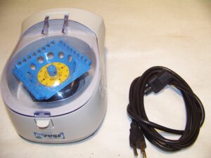 benchmark scientific myfuge 12 c1012 unlike traditional mini centrifuge with combi-rotor, 100-240v us plug