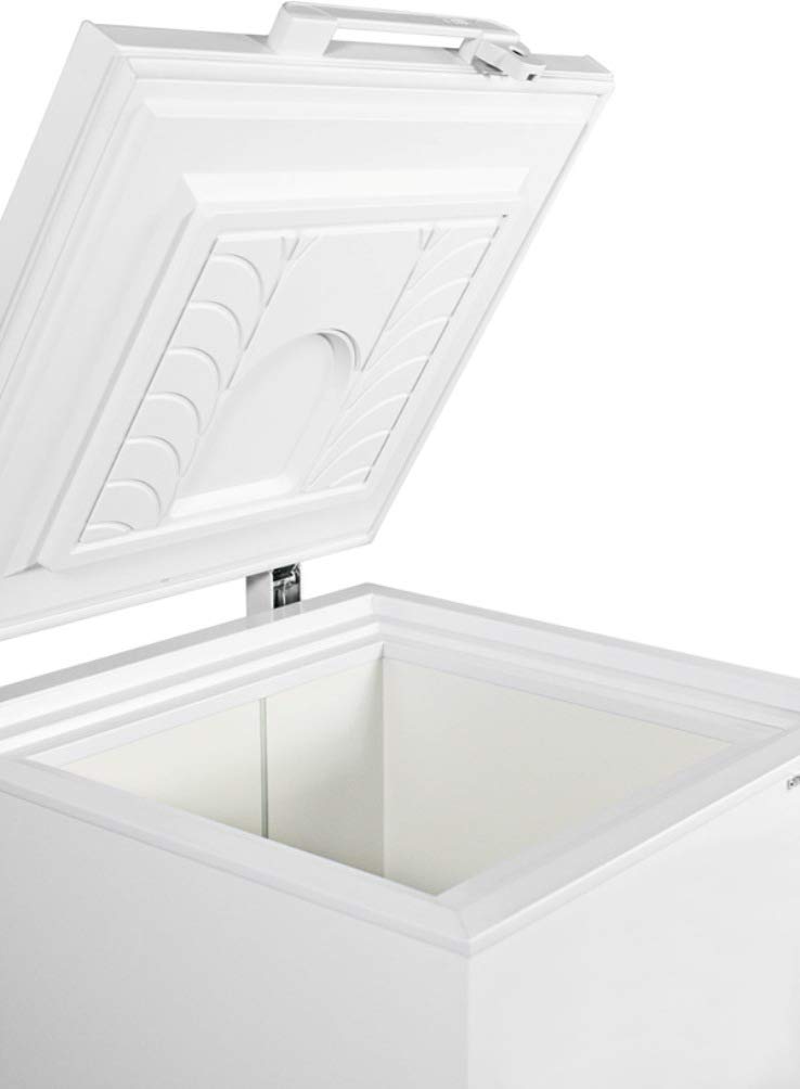 Summit EL11LT Chest Freezer, White