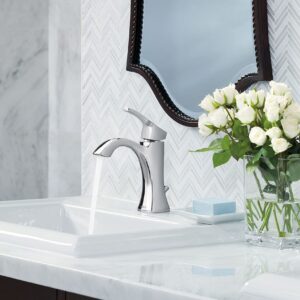 Moen Voss Chrome One-Handle Single Hole Bathroom Sink Faucet with Optional Deckplate, 6903