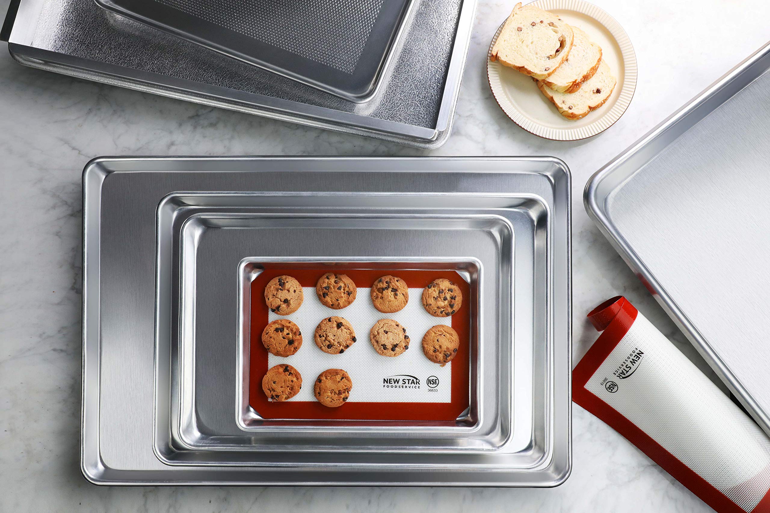 New Star Foodservice 36930 Commercial-Grade 18-Gauge Aluminum Sheet Pan/Bun Pan, 18" L x 26" W x 1" H (Full Size) Pack of 12 | Measure Oven (Recommended)