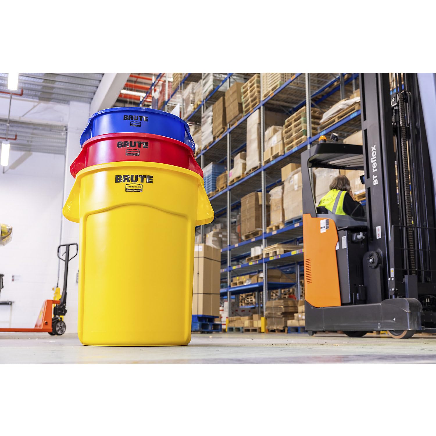 BRUTE 2620 YEL Indoor All-Purpose Waste Bin, Round Container, Yellow, 20-Gal, Sold as 1 Each