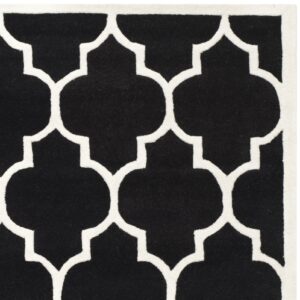 SAFAVIEH Chatham Collection Area Rug - 7' Square, Black & Ivory, Handmade Geometric Wool, Ideal for High Traffic Areas in Living Room, Bedroom (CHT733K)