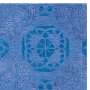 SAFAVIEH Wyndham Collection Accent Rug - 2' x 3', Blue, Handmade Modern Wool, Ideal for High Traffic Areas in Entryway, Living Room, Bedroom (WYD376E)