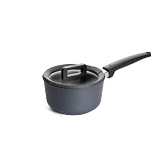 Woll Concept Plus Cast Saucepan with Lid and Sturdy Handle / 9 cm Deep / 18 cm Diameter / 2 Litres / Suitable for Induction Cookers