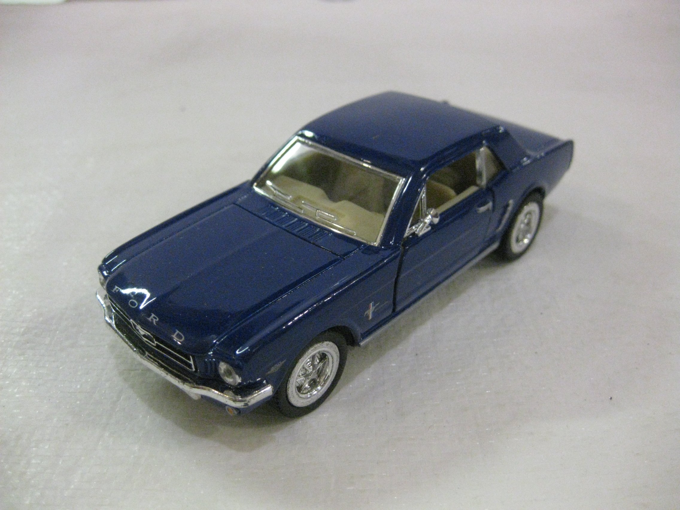 KiNSMART 1964 1/2 Ford Mustang 5" 1:36 Scale Die Cast Metal Model Toy Car Blue