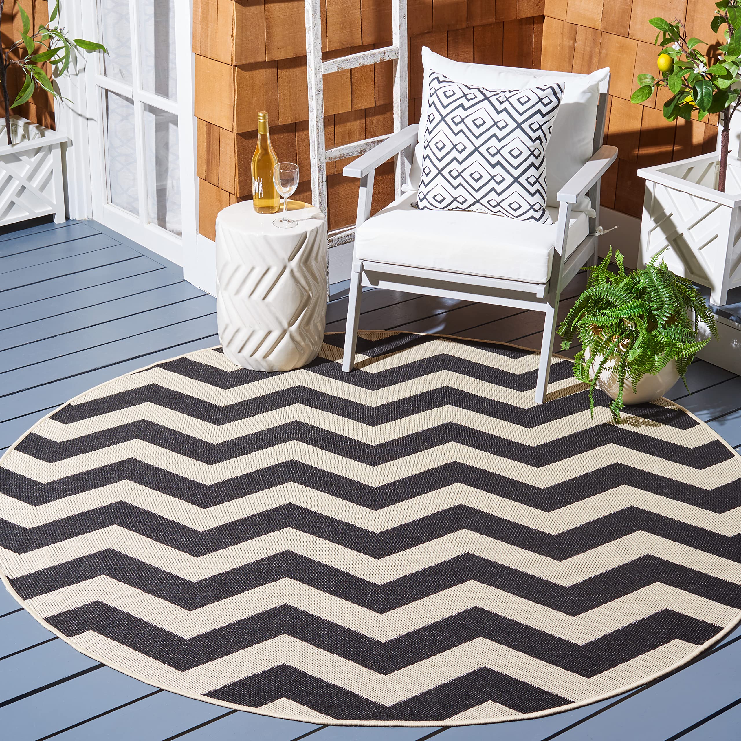 SAFAVIEH Courtyard Collection 4' Round Black/Beige CY6245 Indoor/ Outdoor Waterproof Easy-Cleaning Patio Backyard Mudroom Area-Rug