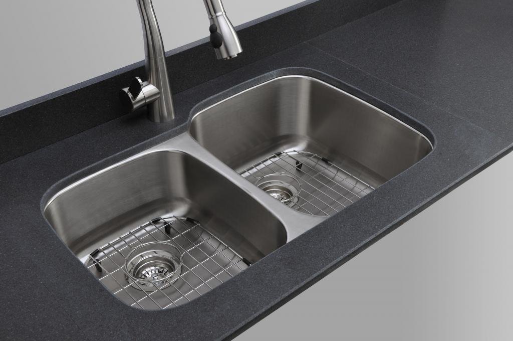 Wells CMU3221-79-16-1 Craftsmen Series Kitchen Sink Package, 32" 40/60, Brushed Matte Finish