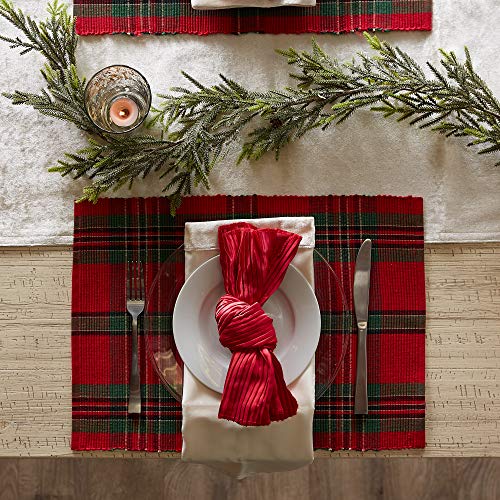 DII Farmhouse Christmas Plaid Dining Table & Kitchen Décor, Holiday Placemat Set, 13x19, Red & Green, 6 Count