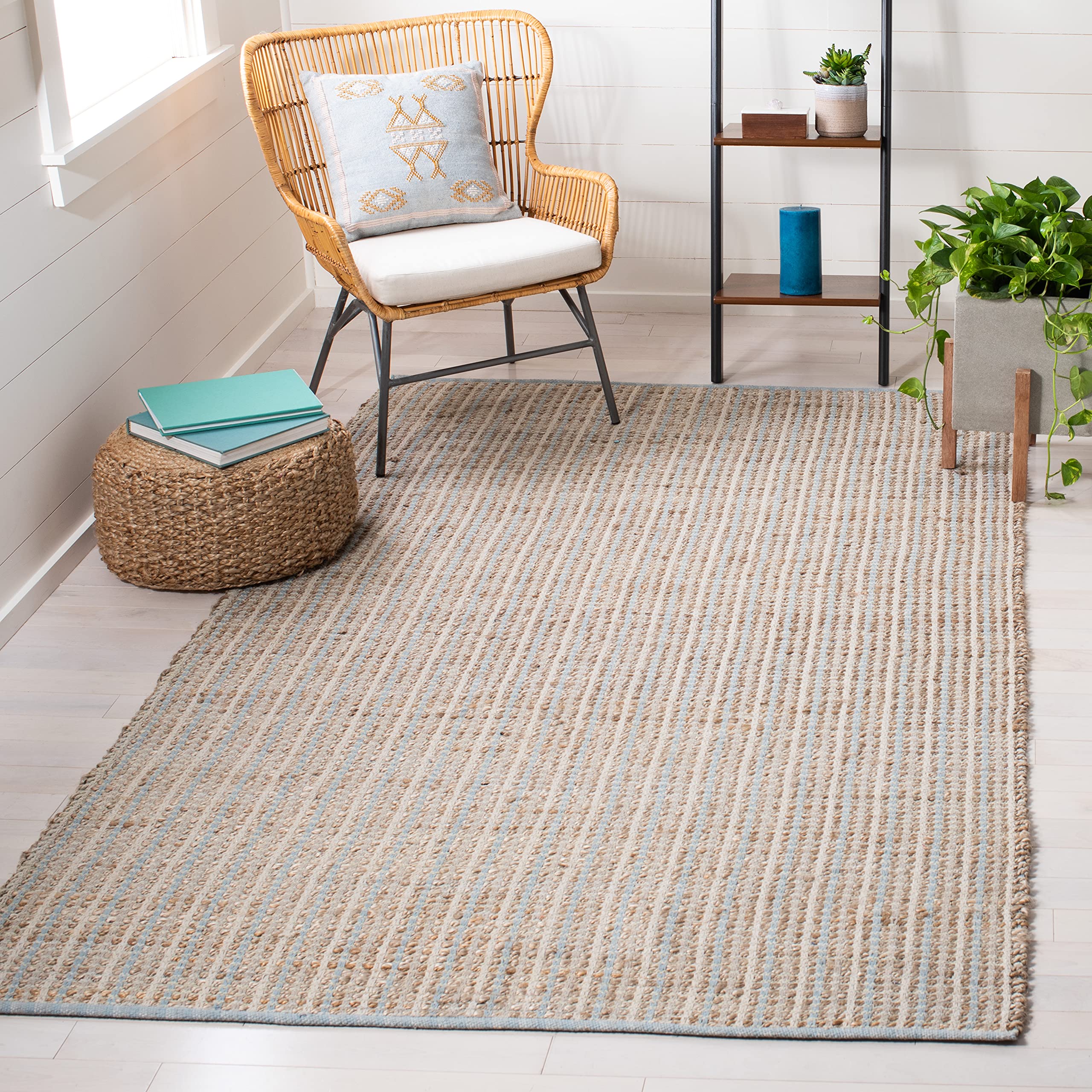 SAFAVIEH Cape Cod Collection Accent Rug - 4' x 6', Natural, Handmade Flat Weave Stripe Jute, Ideal for High Traffic Areas in Entryway, Living Room, Bedroom (CAP831A)