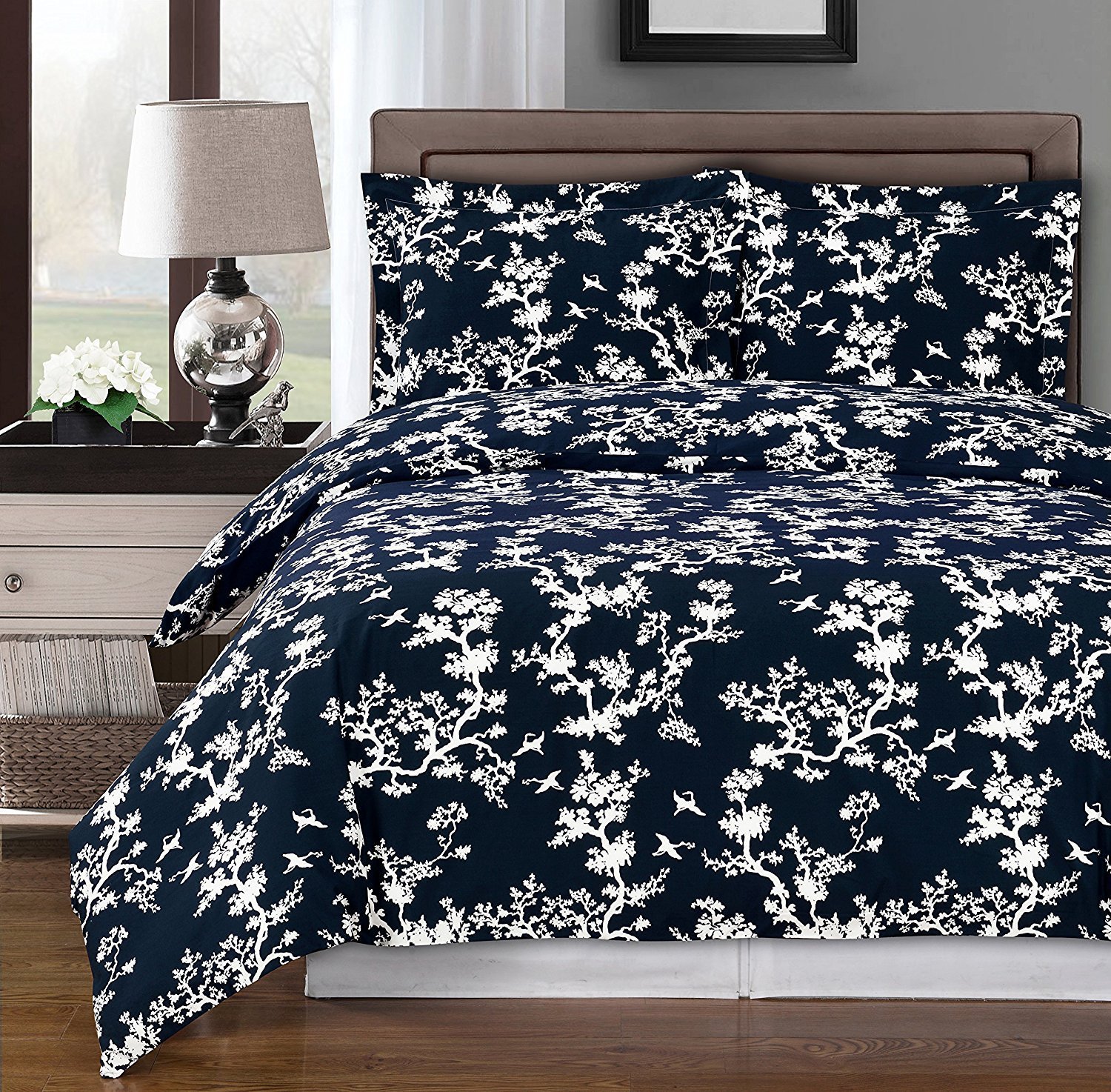 Navy and White Lucy 3-Piece Full/Queen Duvet Cover Set 100% Cotton 300 TC