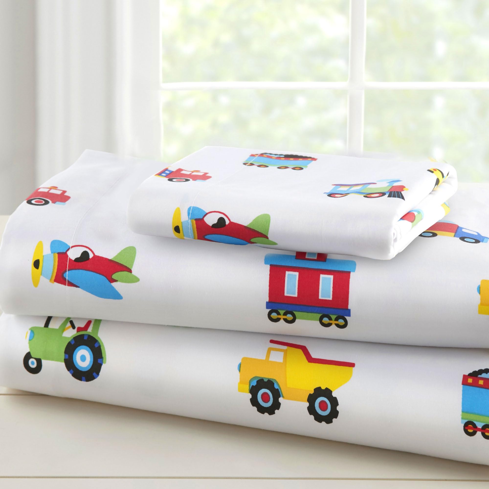 Wildkin Kids 100% Cotton Toddler Sheet Set for Boys & Girls, Bedding Set Includes Top Sheet, Fitted Sheet, Standard Pillow Case, Bed Sheet Set for Cozy Cuddles (Trains, Planes, & Trucks)