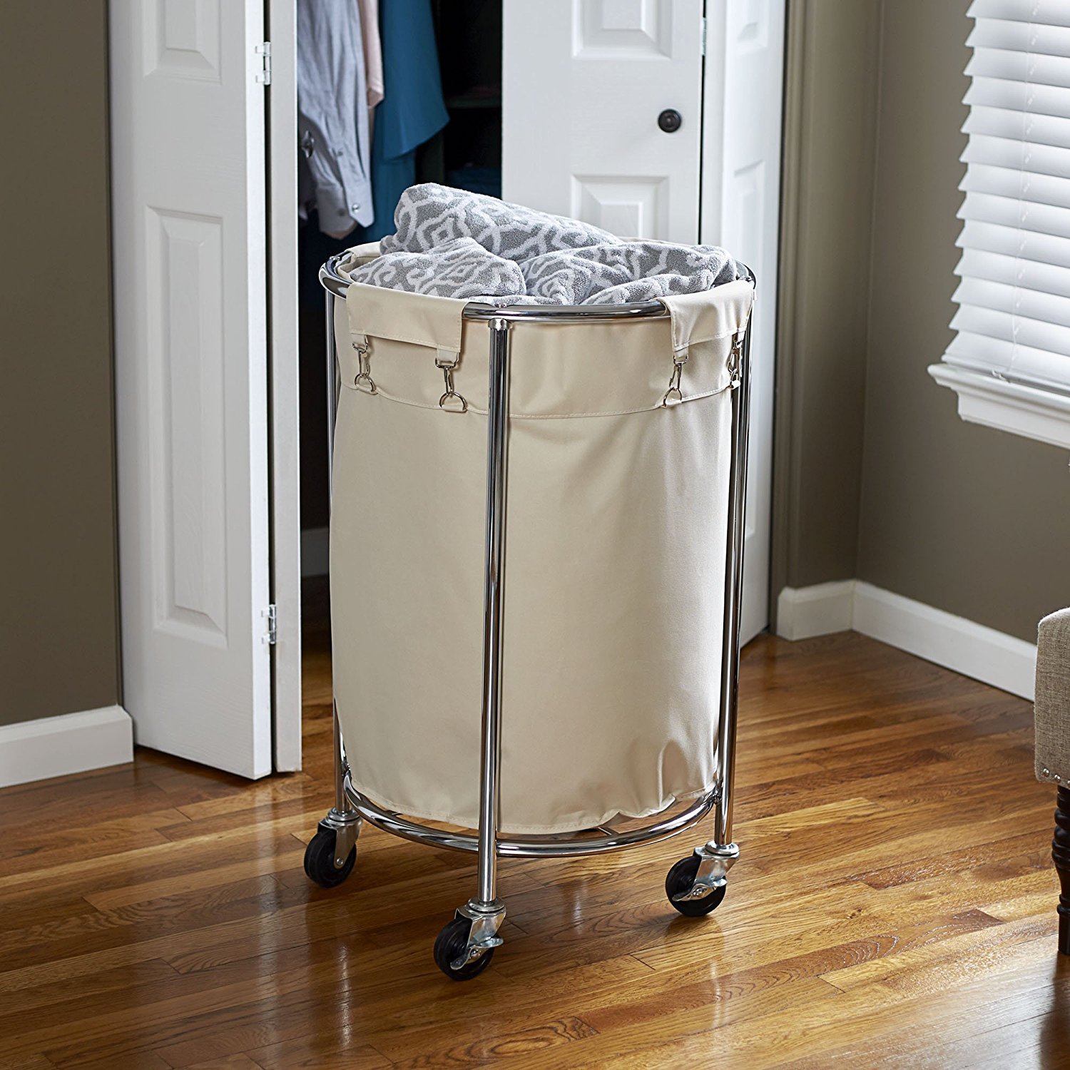 Household Essentials Commercial Round Laundry Hamper Large