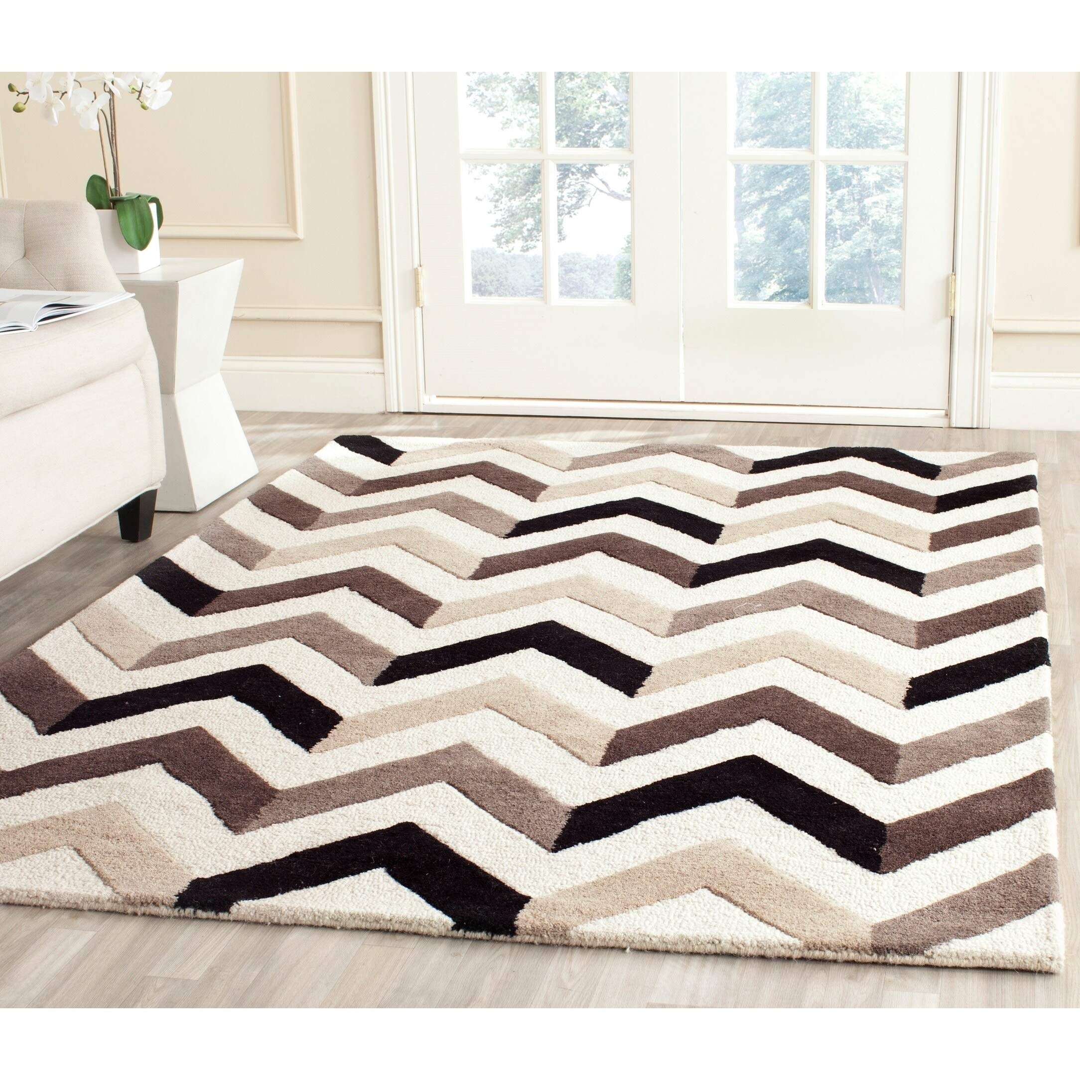 SAFAVIEH Cambridge Collection Area Rug - 8' x 10', Ivory & Black, Handmade Chevron Wool, Ideal for High Traffic Areas in Living Room, Bedroom (CAM580C)