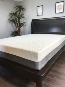 the american mattress company- 12in gel infused memory foam mattress - 100% made in usa - 20 year warranty - certipur foam (queen) - chiropractic endorsed