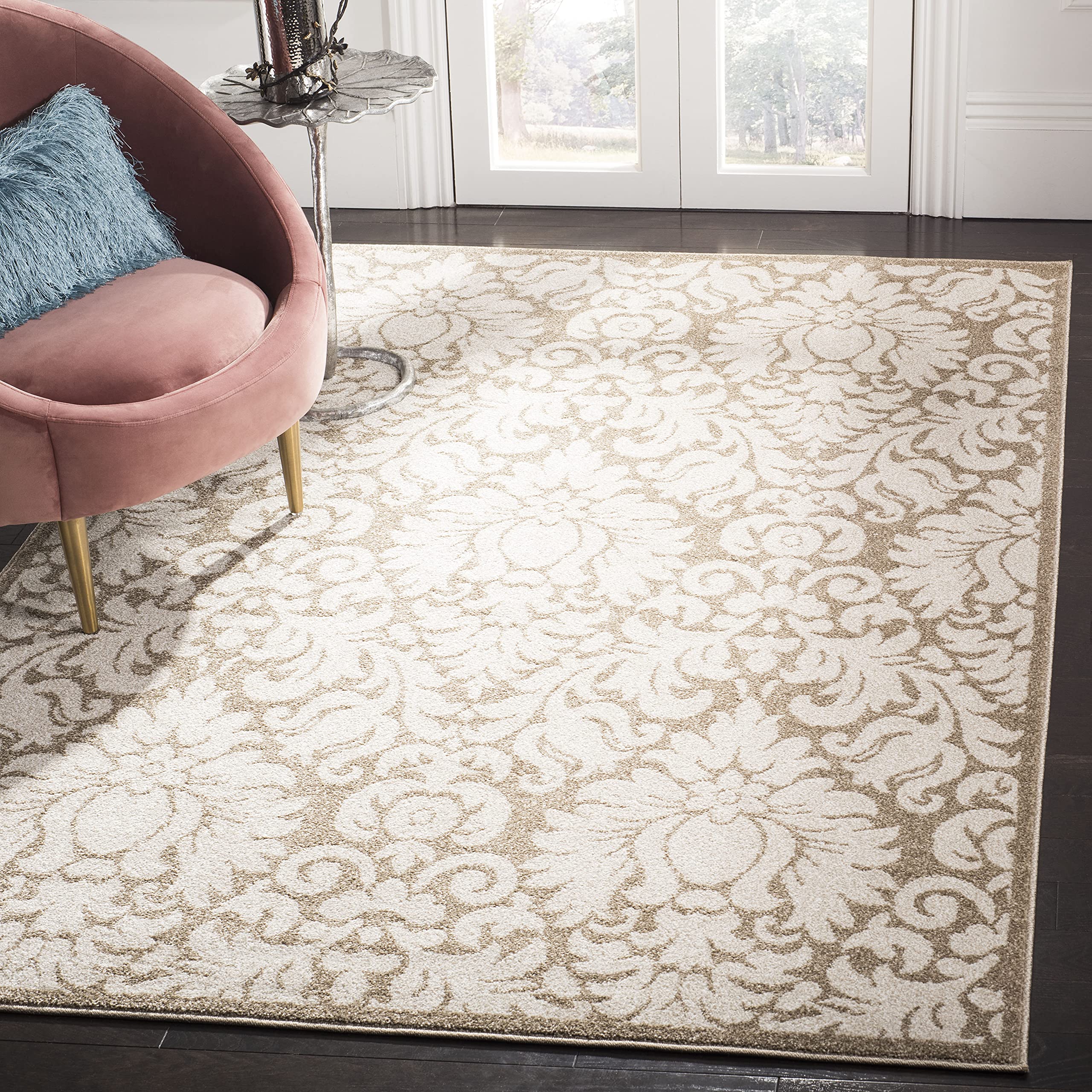 SAFAVIEH Amherst Collection Accent Rug - 3' x 5', Wheat & Beige, Floral Damask Design, Non-Shedding & Easy Care, Ideal for High Traffic Areas in Entryway, Living Room, Bedroom (AMT427S)