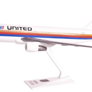 Flight Miniatures United (76-93) 767-200 1:200 Scale - Plastic Snap-Fit Model Airplane - Collectible Replica of United Airlines Aircraft - Part# ABO-76720H-002