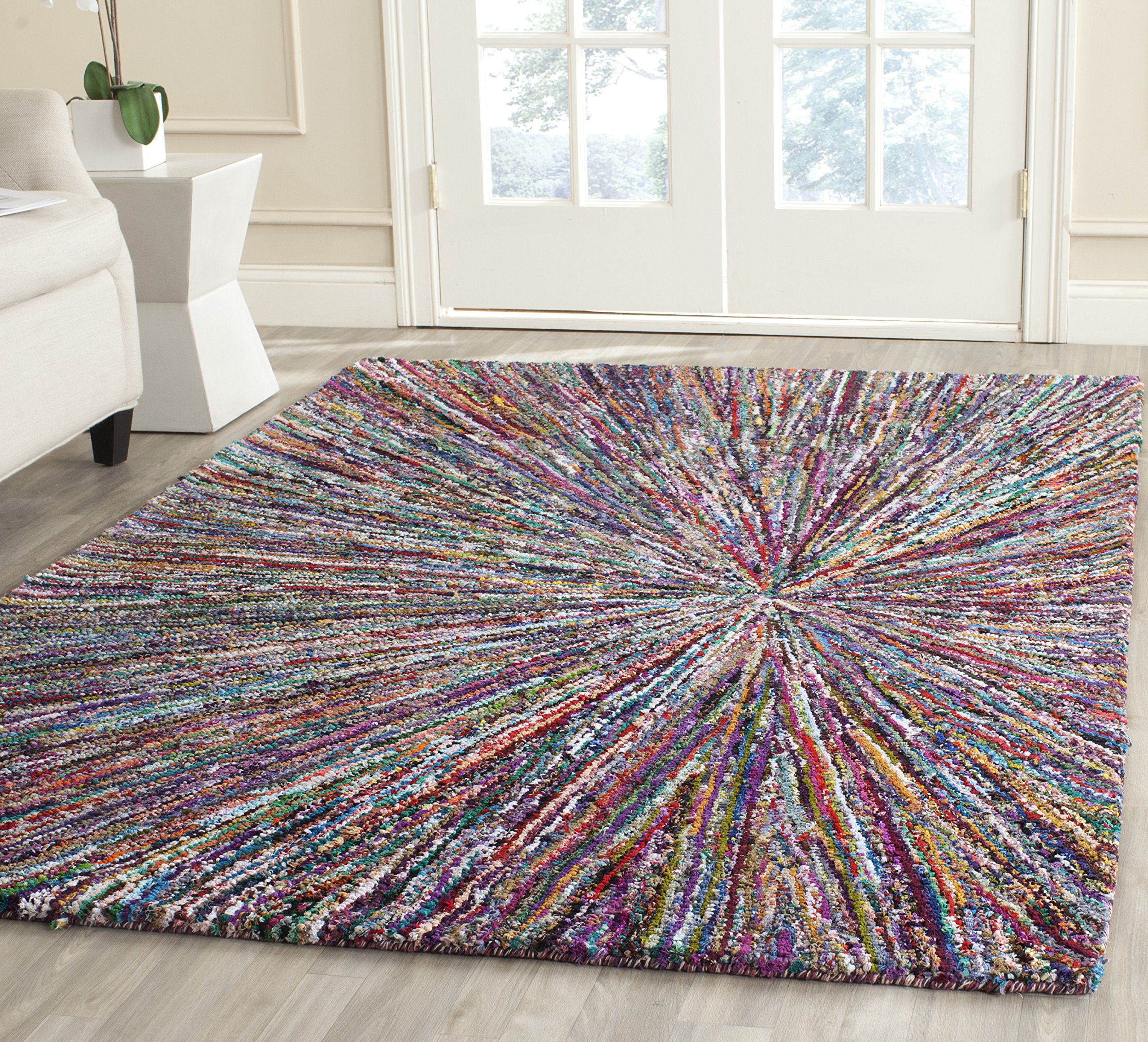 SAFAVIEH Nantucket Collection Area Rug - 5' x 8', Multi, Handmade Boho Abstract Burst Cotton, Ideal for High Traffic Areas in Living Room, Bedroom (NAN319A)