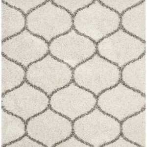 SAFAVIEH Hudson Shag Collection Area Rug - 5'3" x 7'6", Ivory & Grey, Moroccan Trellis Design, Non-Shedding & Easy Care, 2-inch Thick Ideal for High Traffic Areas in Living Room, Bedroom (SGH280A)