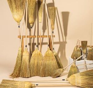 Mendi Corn Broom 43" Fantasy Style