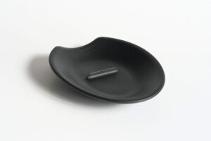 crack'em egg cracker & spoon rest (jet black) - perfectly cracks eggs & contains messes - easy to use & clean - great for kids - prevents broken yolks