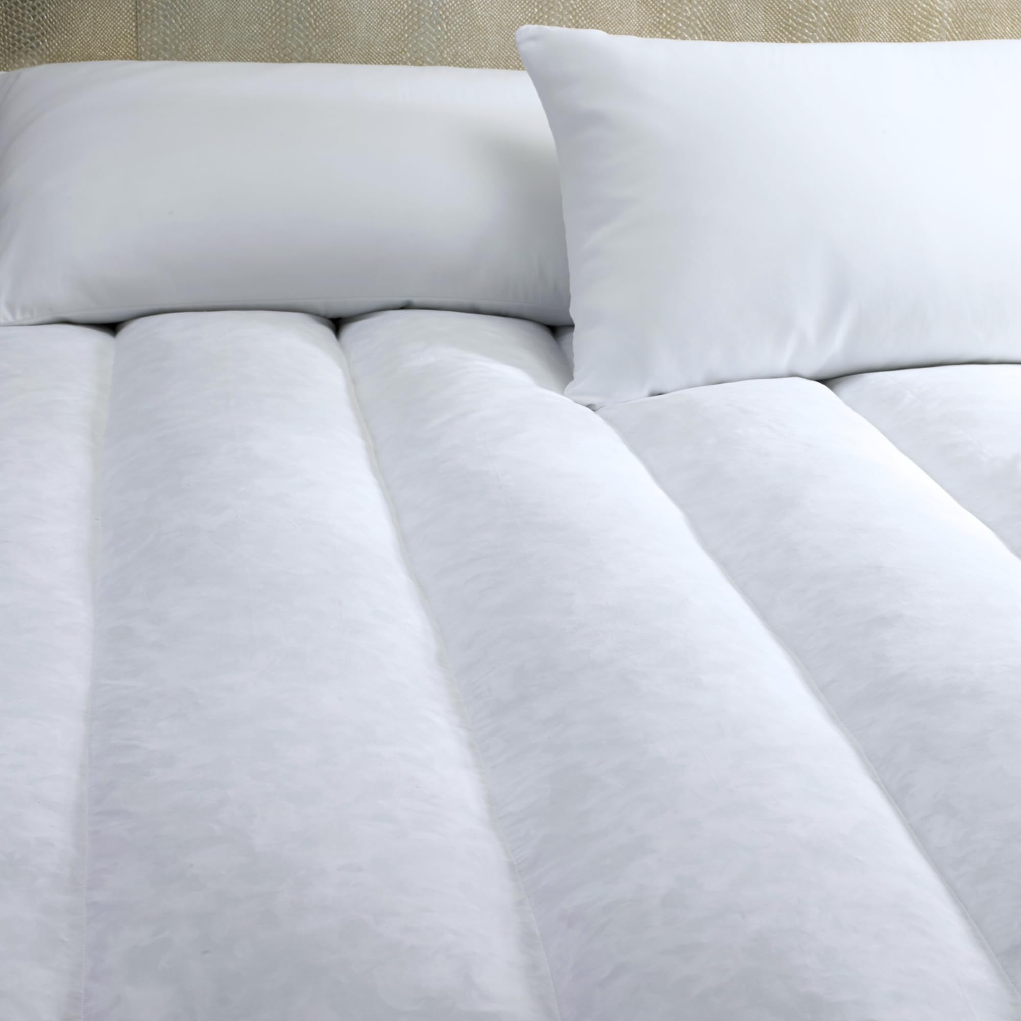 W Hotels Featherbed - Mattress Cover - Hotel Luxurious, Soft Duck Featherbed - King (76" x 80")