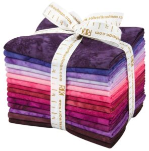 lunn studios artisan batiks prisma dyes plum perfect 15 fat quarter bundle robert kaufman fabrics fq-830-15