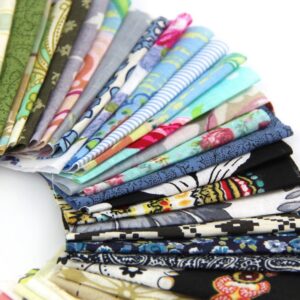 50pcs 1010cm Fabric Patchwork Craft Material Batiks Mixed Squares Bundle