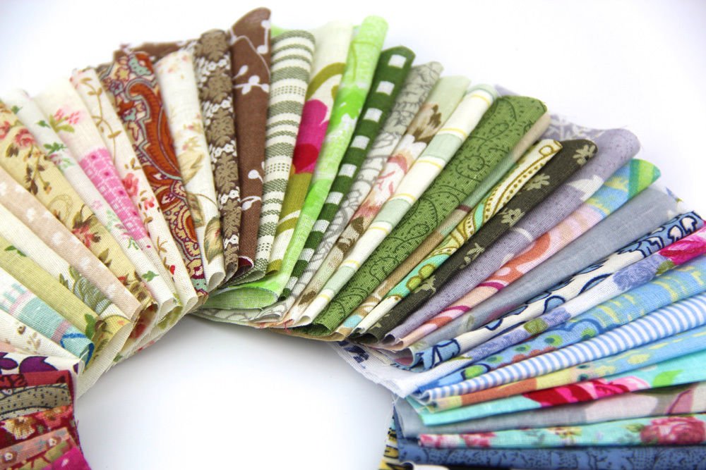 50pcs 1010cm Fabric Patchwork Craft Material Batiks Mixed Squares Bundle