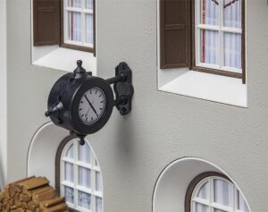 pola 333220 wall-mounted clock g scale building kit